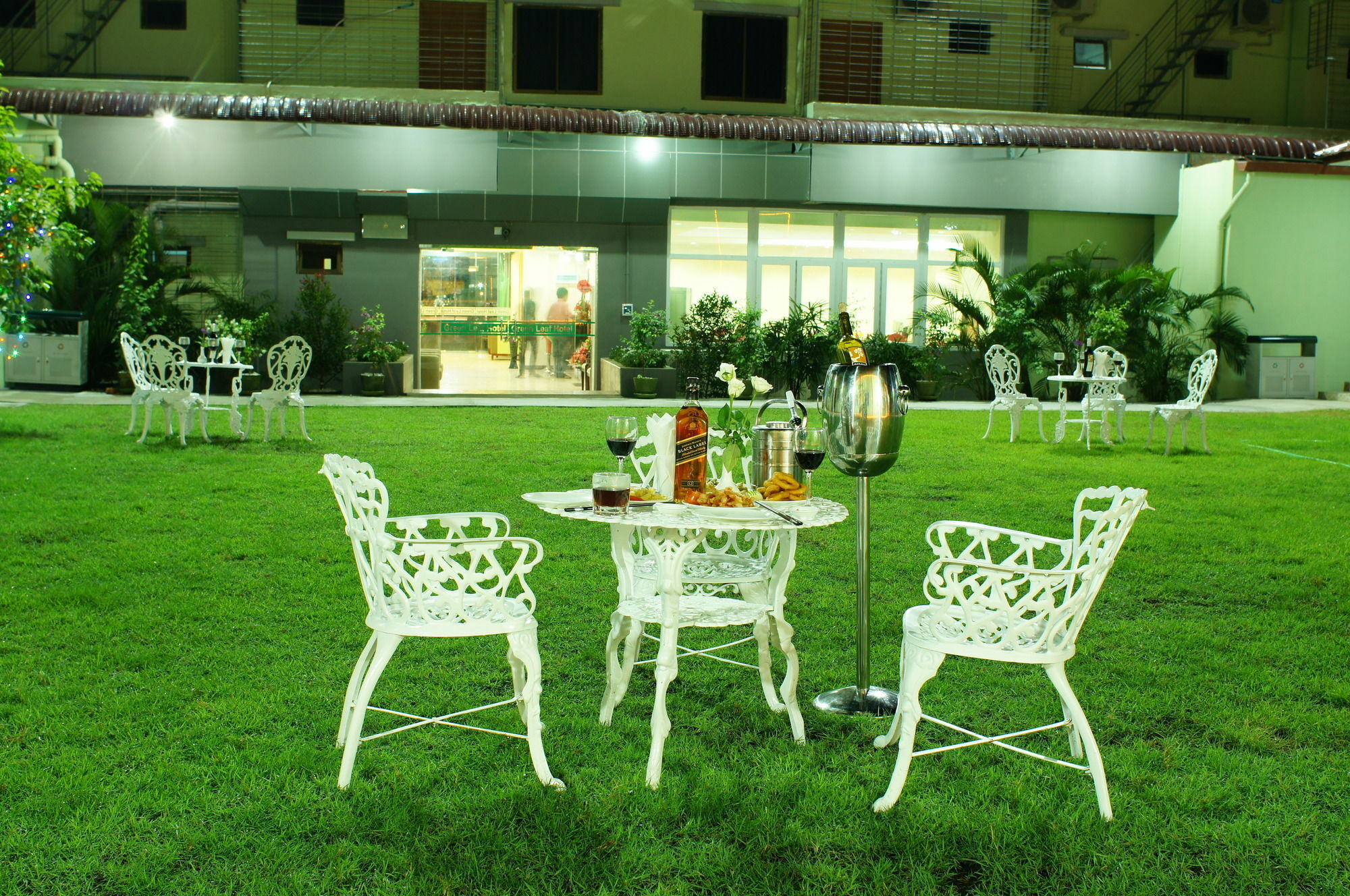 Green Leaf Hotel Yangón Exterior foto